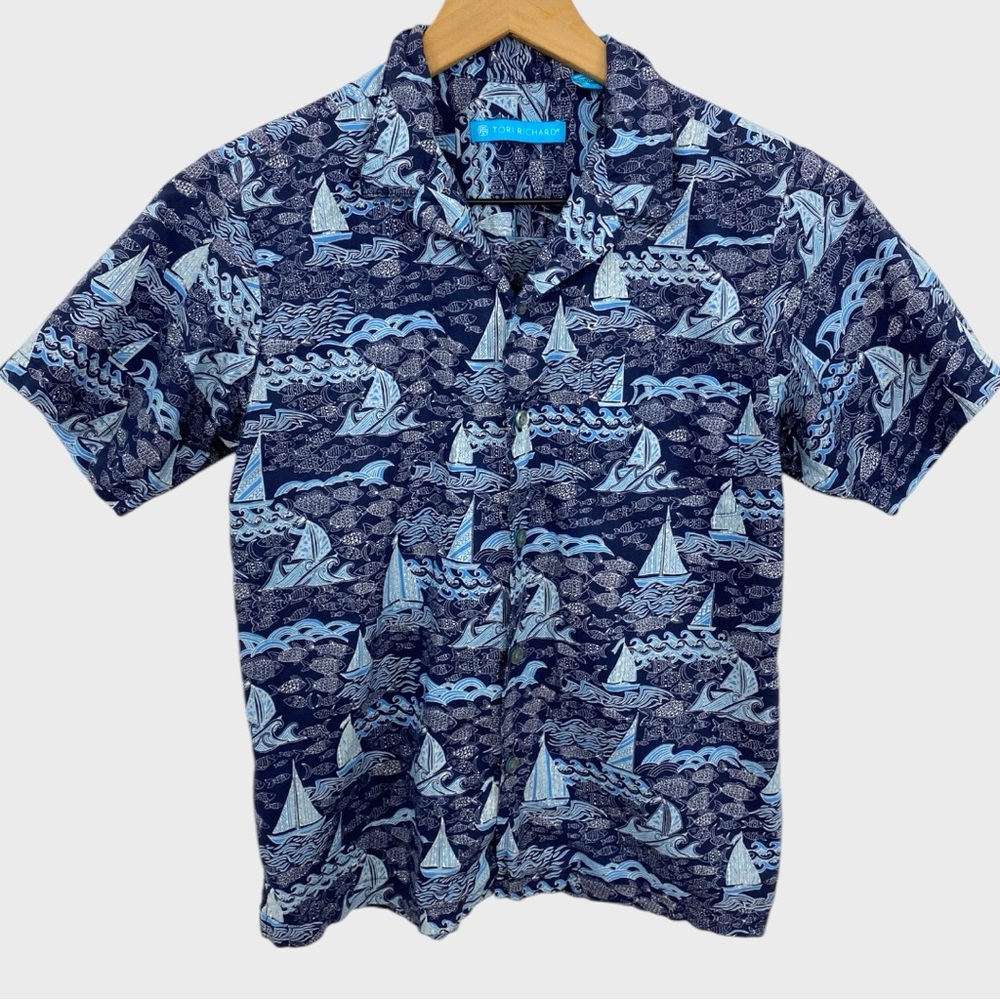 Tori Richard Honolulu Blue Ocean Waves Sail Boat Fish Print Shirt Boys L 10-12